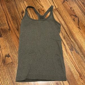Lululemon ebb to street tank top size 6 in army green sparkles limited edition